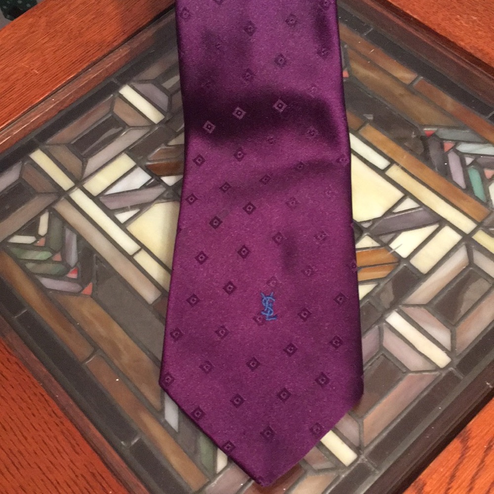 Elegant Yves Saint Laurent Tie